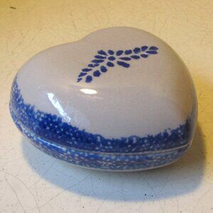 Vintage Stoneware Blue Sponge and Floral Pattern Trinket or Jewelry Box LNC